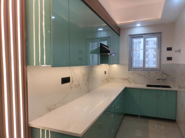 Lal Kuan Main Image 1