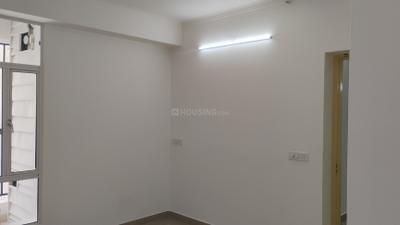 Bedroom Image of 1505 Sq.ft 3 BHK Apartment / Flat for rent in Gaurs Gaur Global Village, Crossings Republik Ghaziabad for Rs. 24000