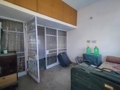 Bedroom Image of 1600 Sq.ft 2 BHK Builder Floor for rent in Safdarjung Enclave New Delhi for Rs. 75000