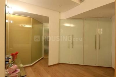 Bedroom Image of 2100 Sq.ft 4 BHK Apartment / Flat for sale in Meghdoot Apartment, Andheri West Mumbai for Rs. 100000000