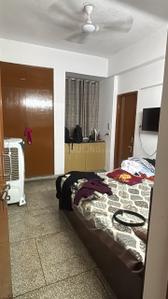 Bedroom Image of 750 Sq.ft 2 BHK Apartment / Flat for rent in CGHS Rail Vihar, Sector 15 Gurgaon for Rs. 35000