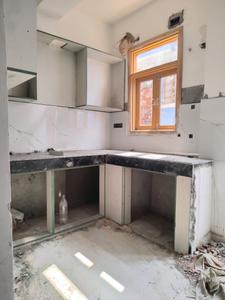 Kitchen Image of 650 Sq.ft 2 BHK Apartment / Flat for sale in Sangam Vihar New Delhi for Rs. 3500000