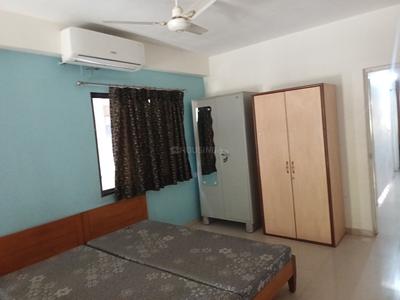 Bedroom Image of 2295 Sq.ft 3 BHK Apartment / Flat for rent in Devnandan Heights, Chandkheda Ahmedabad for Rs. 35000