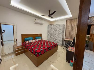 Bedroom Image of 450 Sq.ft 1 BHK Independent House for rent in Lajpat Nagar New Delhi for Rs. 37500