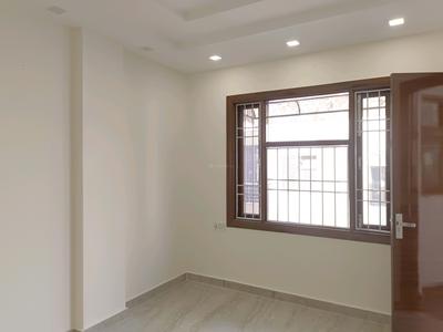 Bedroom Image of 900 Sq.ft 3 BHK Builder Floor for rent in Aman Floors, Sector 24 Rohini New Delhi for Rs. 24000