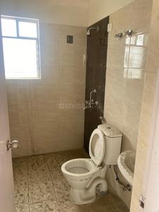Bathroom Image of 1064 Sq.ft 3 BHK Apartment / Flat for sale in Rajat Avante, Joka Kolkata for Rs. 5700000