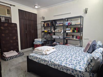 Bedroom Image of 2200 Sq.ft 2 BHK Independent House for rent in Sector 40 Noida for Rs. 40000