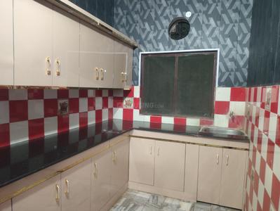 Kitchen Image of 1500 Sq.ft 1 BHK Builder Floor for rent in Karamchary Nagar Bareilly for Rs. 10000
