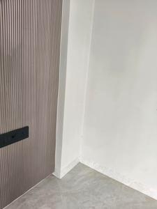 Servant Room Image of 2732 Sq.ft 4 BHK Apartment / Flat for sale in DLF The Ultima, Sector 81 Gurgaon for Rs. 49600000