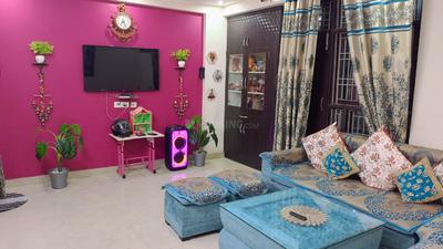 Living Room Image of 1100 Sq.ft 3 BHK Apartment / Flat for sale in Radhika Homes, Noida Extension Greater Noida for Rs. 3500000