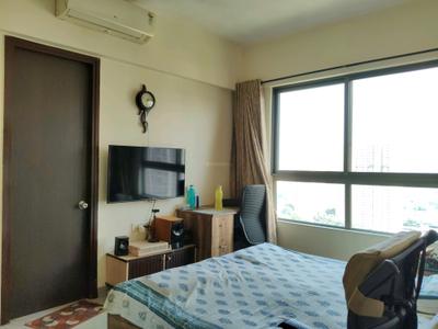 Bedroom Image of 1000 Sq.ft 2 BHK Apartment / Flat for sale in Lodha Luxuria, Thane West Thane for Rs. 20000000