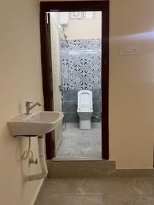 Bathroom Image of 600 Sq.ft 1 BHK Independent House for rent in Hafeezpet Hyderabad for Rs. 24000