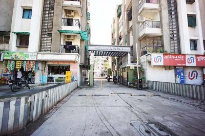 Image of 1080 Sq.ft 2 BHK Apartment / Flat for sale in Vastral, Ahmedabad for Rs. 4000000