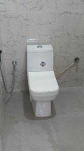 Bathroom Image of 700 Sq.ft 1 BHK Builder Floor for rent in Indira Nagar Bengaluru for Rs. 45000