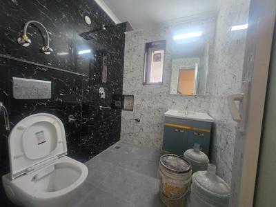 Image of 2200 Sq.ft 3 BHK Apartment / Flat for sale in DDA Flats Vasant Kunj, Vasant Kunj, New Delhi for Rs. 45000000
