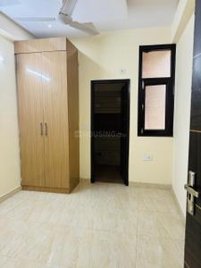 Bedroom Image of 1564 Sq.ft 3 BHK Apartment / Flat for sale in Paras Tierea, Sector 137 Noida for Rs. 13500000