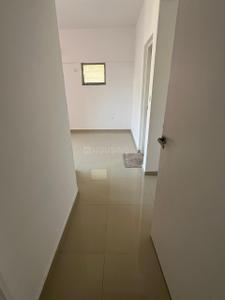 Bedroom Image of 1750 Sq.ft 2 BHK Apartment / Flat for rent in Adani The Meadows, Shantigram Ahmedabad for Rs. 23000