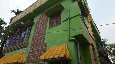 Building Image of 895 Sq.ft 4 BHK Independent House for sale in Agarpara Kolkata for Rs. 4485000
