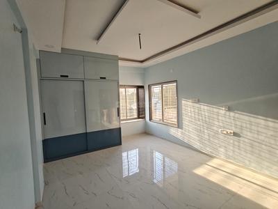Bedroom Image of 2200 Sq.ft 3 BHK Apartment / Flat for rent in Dharampeth Nagpur for Rs. 40000