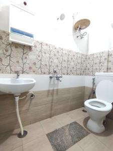 Image of 1200 Sq.ft 2 BHK Apartment / Flat for rent in C V Raman Nagar, Bengaluru for Rs. 40000