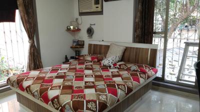 Bedroom Image of 1021 Sq.ft 3 BHK Apartment / Flat for sale in Vile Parle West Mumbai for Rs. 35000000