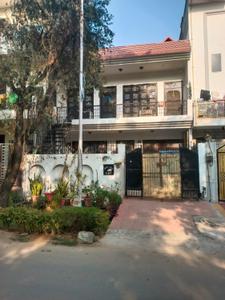 Image of 800 Sq.ft 5 BHK Independent House for sale in Alpha I, Greater Noida for Rs. 23000000