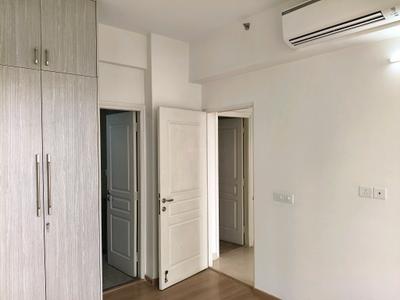 Bedroom Image of 450 Sq.ft 1 BHK Apartment / Flat for rent in Pyramid Urban Homes, Sector 70A Gurgaon for Rs. 24000