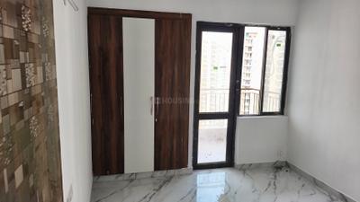 Bedroom Image of 1342 Sq.ft 2.5 BHK Studio for rent in RG Luxury Homes Tower A F And M, Noida Extension Greater Noida for Rs. 23000