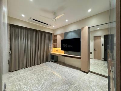 Bedroom Image of 1800 Sq.ft 4 BHK Apartment / Flat for sale in Bandra West Mumbai for Rs. 125000000