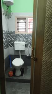 Bathroom Image of 600 Sq.ft 1 BHK Builder Floor for rent in Ramamurthy Nagar Bengaluru for Rs. 17000