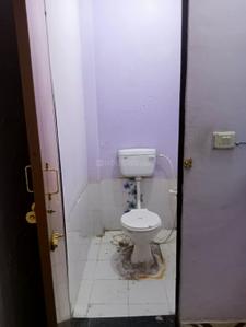 Bathroom Image of 1000 Sq.ft 2 BHK Builder Floor for rent in Guramba Lucknow for Rs. 10000