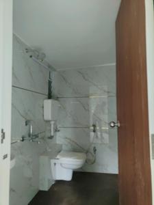 Common Bathroom Image of 615 Sq.ft 1 BHK Apartment / Flat for sale in Naigaon East Naigaon for Rs. 3300000