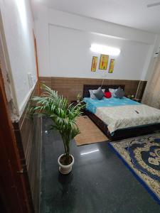 Bedroom Image of ZENSTAY PG in Sector 70, Noida