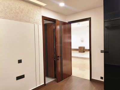Bedroom Image of 2430 Sq.ft 4 BHK Builder Floor for sale in Emaar Emerald Floors, Sector 65 Gurgaon for Rs. 36000000