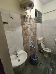Bathroom Image of 1350 Sq.ft 3 BHK Apartment / Flat for rent in Nandi Manomay Meadows, Chikkalasandra Bengaluru for Rs. 30000