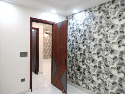 Bedroom Image of 810 Sq.ft 3 BHK Builder Floor for sale in Chandra Park New Delhi for Rs. 8500000