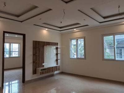 Living Room Image of 1800 Sq.ft 3 BHK Builder Floor for sale in Paschim Vihar New Delhi for Rs. 43000000