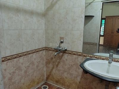 Bathroom Image of 6000 Sq.ft 4 BHK Independent House for rent in Hongasandra Bengaluru for Rs. 80000