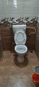 Bathroom Image of 1500 Sq.ft 2 BHK Independent House for rent in Katpadi Vellore for Rs. 18000