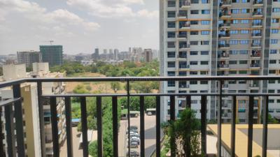 Image of 940 Sq.ft 2 BHK Apartment / Flat for sale in Amanora Gold Towers, Hadapsar, Pune for Rs. 11500000