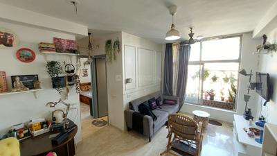 Hall Image of 575 Sq.ft 1 BHK Apartment / Flat for sale in Thane West Thane for Rs. 9950000