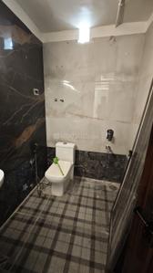 Bathroom Image of 450 Sq.ft 1 RK Builder Floor for rent in Sector 122 Noida for Rs. 20000