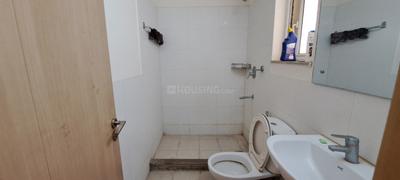 Image of 1600 Sq.ft 2 BHK Apartment / Flat for rent in DLF Express Greens, Manesar, Gurgaon for Rs. 25000