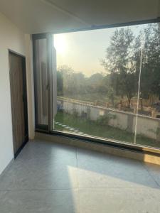 Balcony Image of 7000 Sq.ft 5 BHK Villa for sale in Vallabh Vidhyanagar Anand for Rs. 32500000