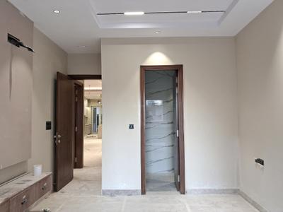 Bedroom Image of 1800 Sq.ft 3 BHK Builder Floor for sale in Paschim Vihar New Delhi for Rs. 32500000