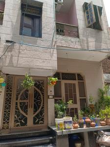 Building Image of 400 Sq.ft 1 RK Independent House for rent in Budh Vihar New Delhi for Rs. 8000