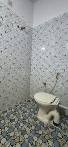 Bathroom Image of 1700 Sq.ft 3 BHK Apartment / Flat for rent in Jafferkhanpet Chennai for Rs. 55005