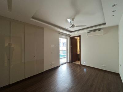 Bedroom Image of 3294 Sq.ft 4 BHK Builder Floor for sale in Punjabi Bagh New Delhi for Rs. 60000000