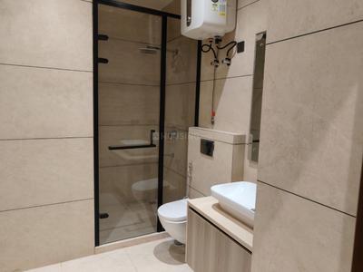 Bathroom Image of 3240 Sq.ft 4 BHK Builder Floor for sale in Suncity Township, Sector 54 Gurgaon for Rs. 57000000