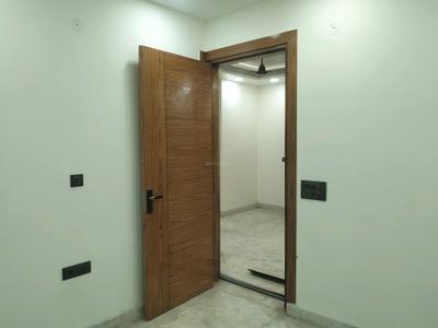 Bedroom Image of 1010 Sq.ft 3 BHK Builder Floor for sale in Laxmi Nagar New Delhi for Rs. 11500000